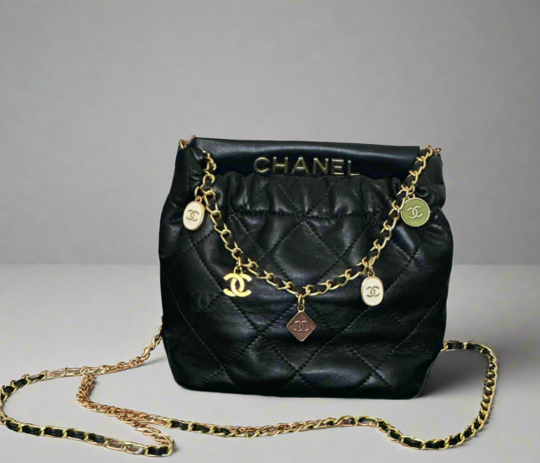 C Black Chain Quilted Crossbody Bucket